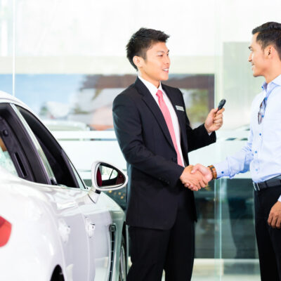 The Drawbacks of Financing vs. Leasing a Vehicle