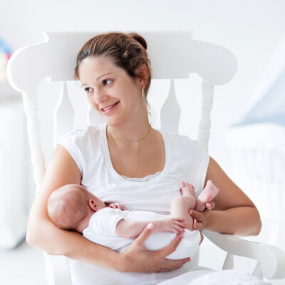 5 Helpful Breastfeeding Tips for New Mothers