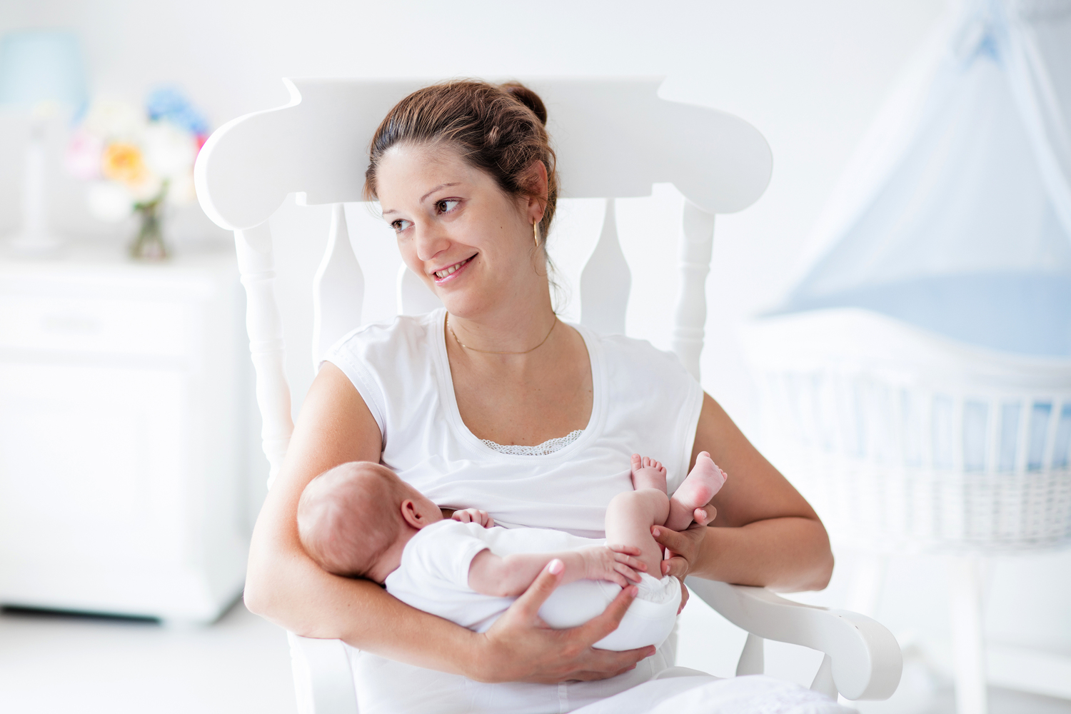 5 Helpful Breastfeeding Tips for New Mothers